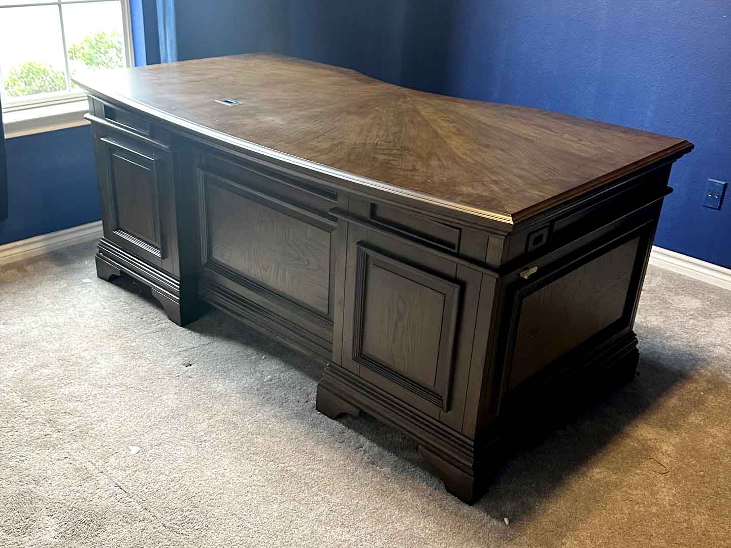 Hartshill Executive Desk by Coaster