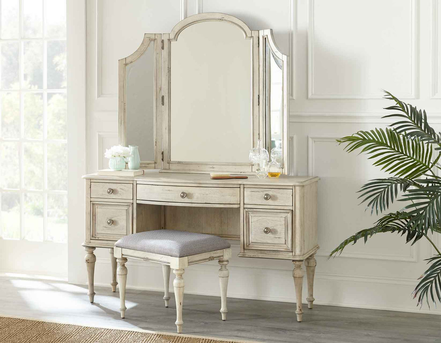 Highland Park Cathedral White Vanity Desk by Steve Silver