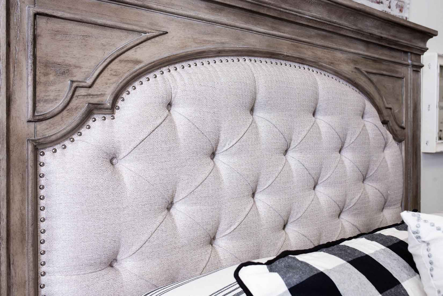 Queen Highland Park Waxed Driftwood Bed Frame by Steve Silver