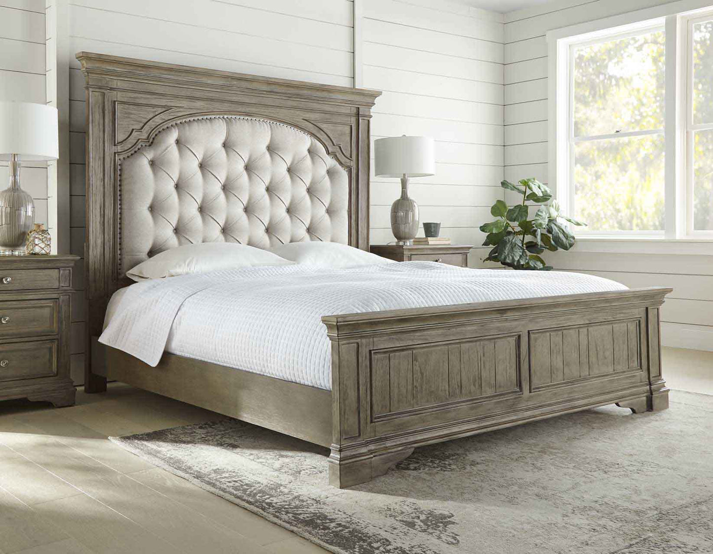 Queen Highland Park Waxed Driftwood Bed Frame by Steve Silver