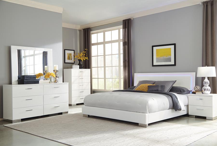 Queen Felicity 4-Piece Bedroom Set by Coaster