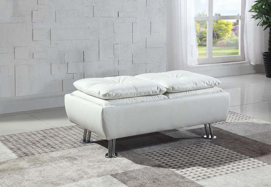 Dilleston White Storage Ottoman by Coaster