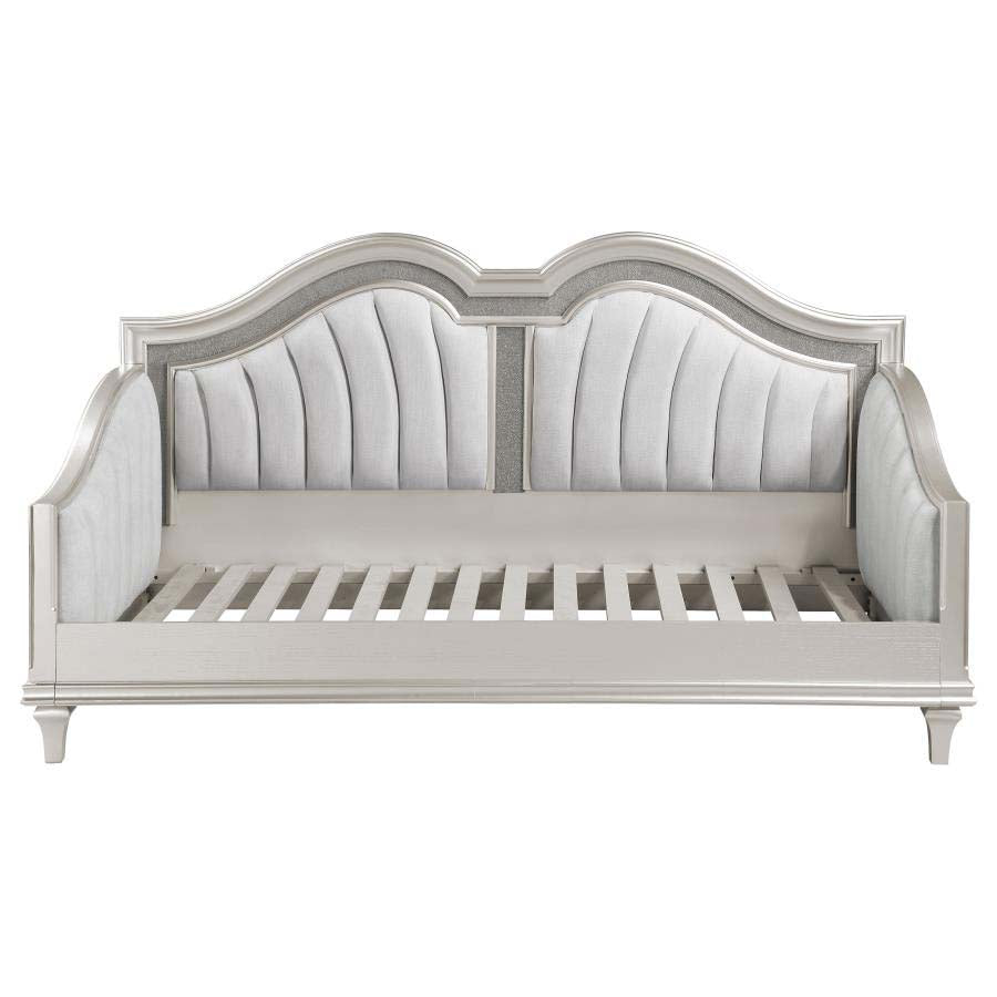 Evangeline Daybed by Coaster